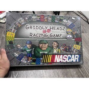 NASCAR Griddly Headz Racing Board Game 2005 Ages 8+